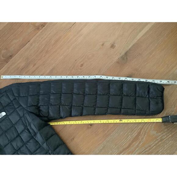 North Face Women's Thermoball Eco Black Quilted Jacket Medium - Picture 3 of 9